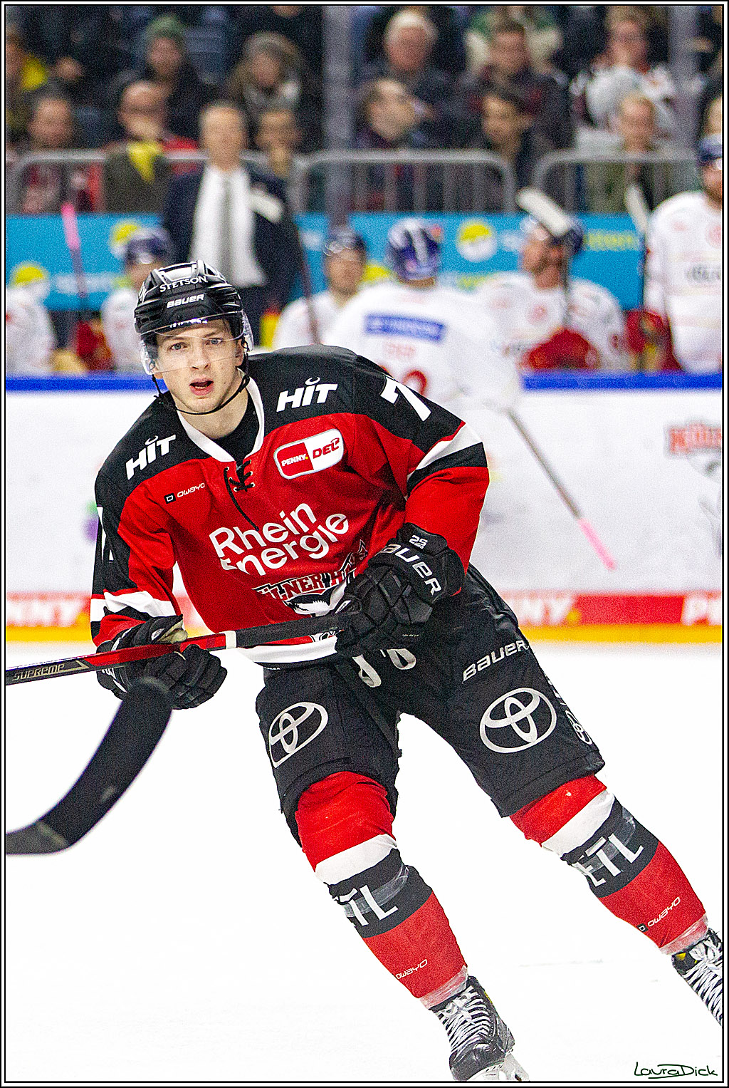 PENNY DEL;  Koelner Haie - Duesseldorfer EG; Koeln, 19.10.2021